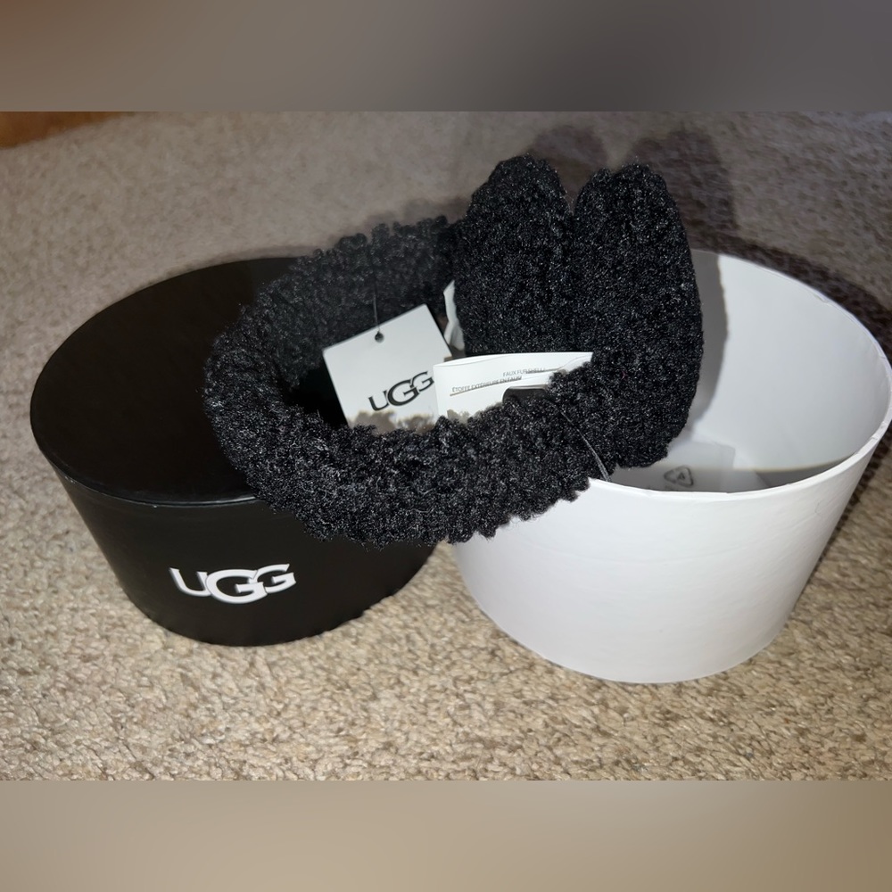 Ugg earmuffs